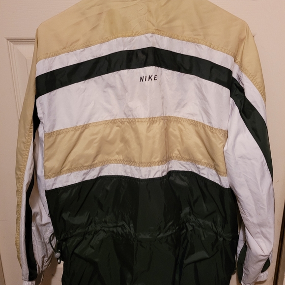 Nike Jacket - Picture 2 of 5
